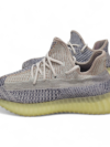 حذاء Yeezy Boost 350 لون رمادي + عشبي