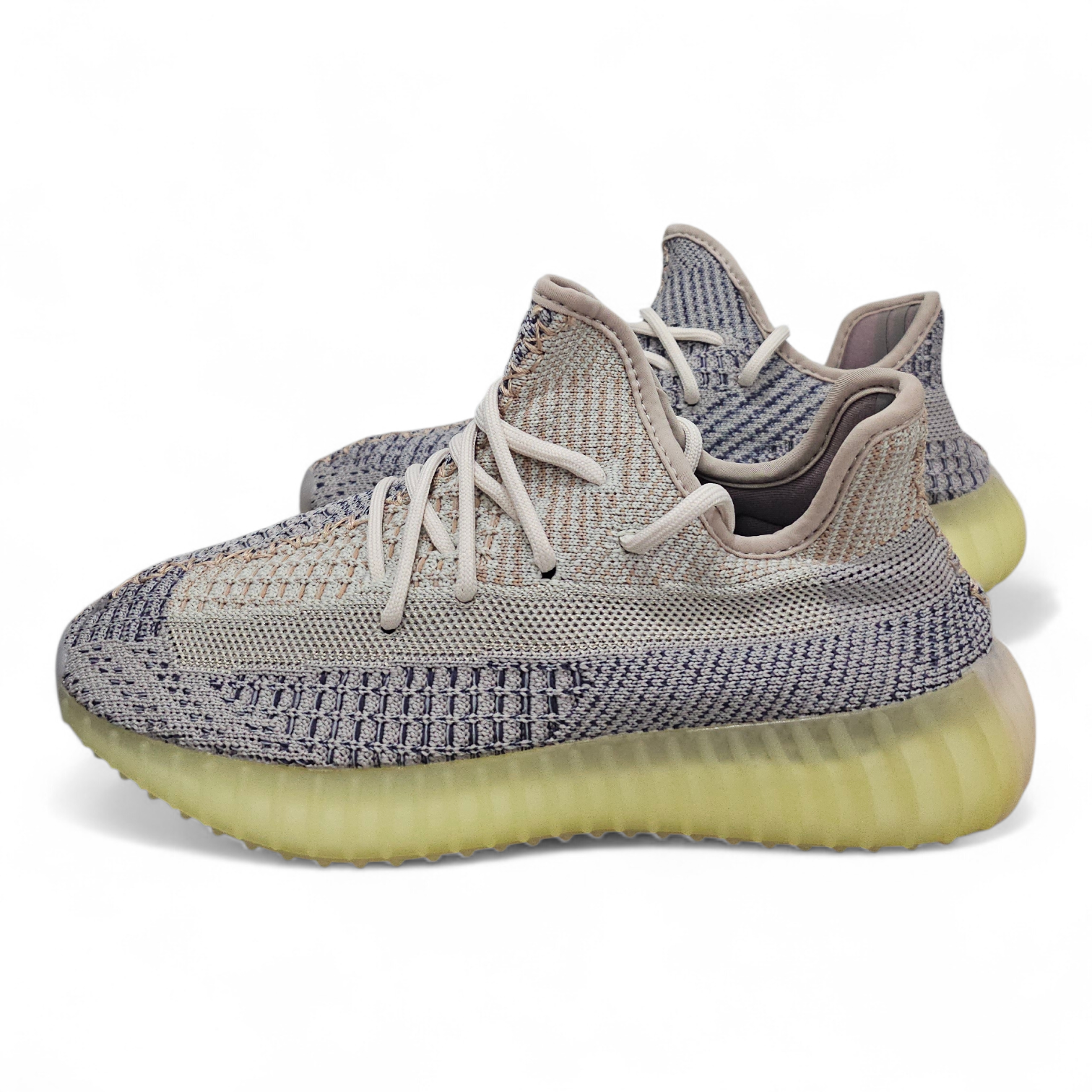 حذاء Yeezy Boost 350 لون رمادي + عشبي