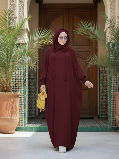 عباية نسائية قرمزي