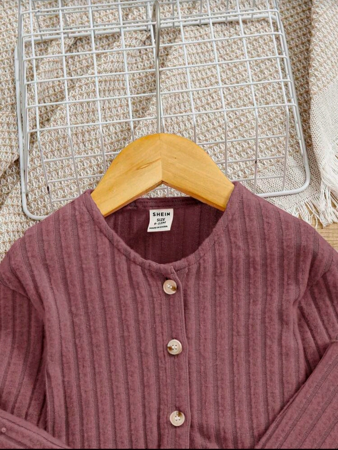 بدلة أطفال بناتي مضلعة قطعتين – وردي مغبر (6 شهور – 3 سنوات) - الصورة 3