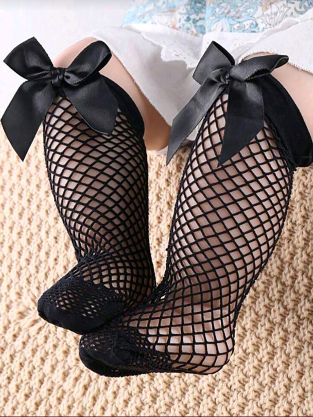 جوارب شبكية أنيقة للبنات مع فيونكة - الصورة 3