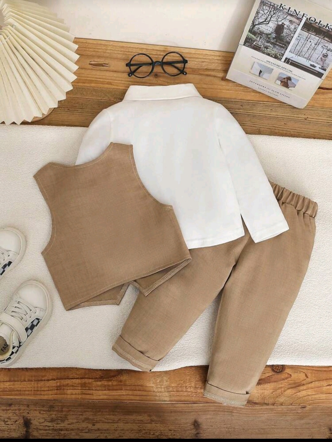 طقم أطفال رسمي أنيق مع فيست وبابيون - الصورة 2